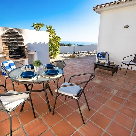 Sleeps 8 With Pool Air Con And Wifi Villa *