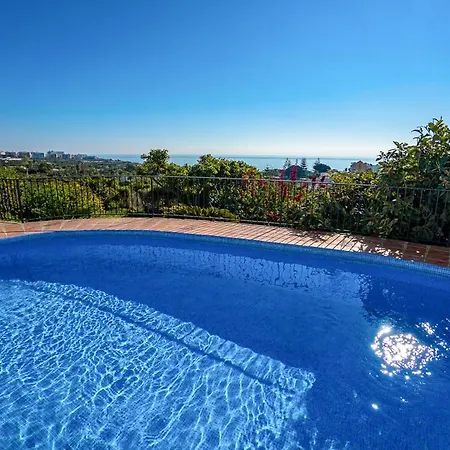 Sleeps 8 With Pool Air Con And Wifi Villa Nerja